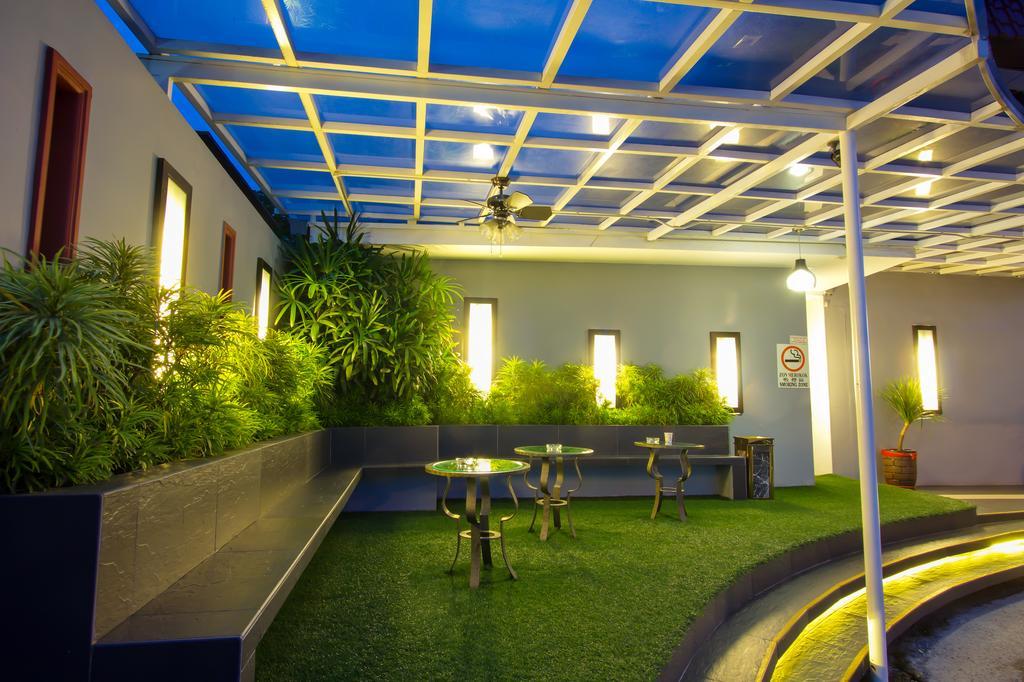 Tkl Hotel Johor Bahru Exterior photo