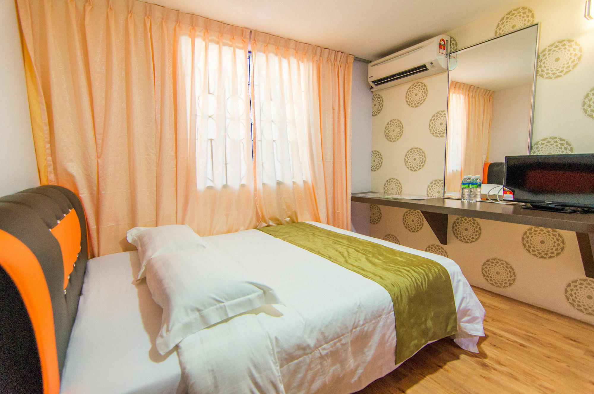 Tkl Hotel Johor Bahru Exterior photo